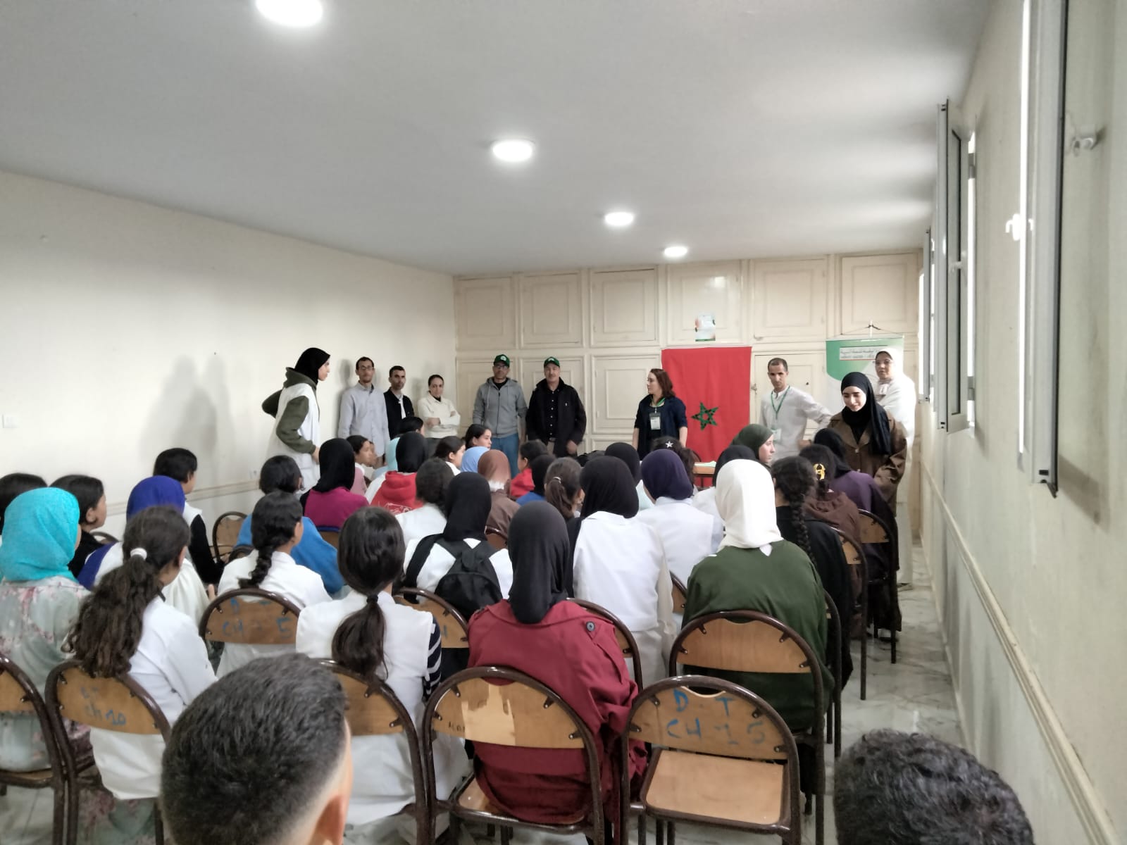 نشاطً  تحسيسي  بـدار الطالب(ة) بجماعة  اسجن اقليم وزان