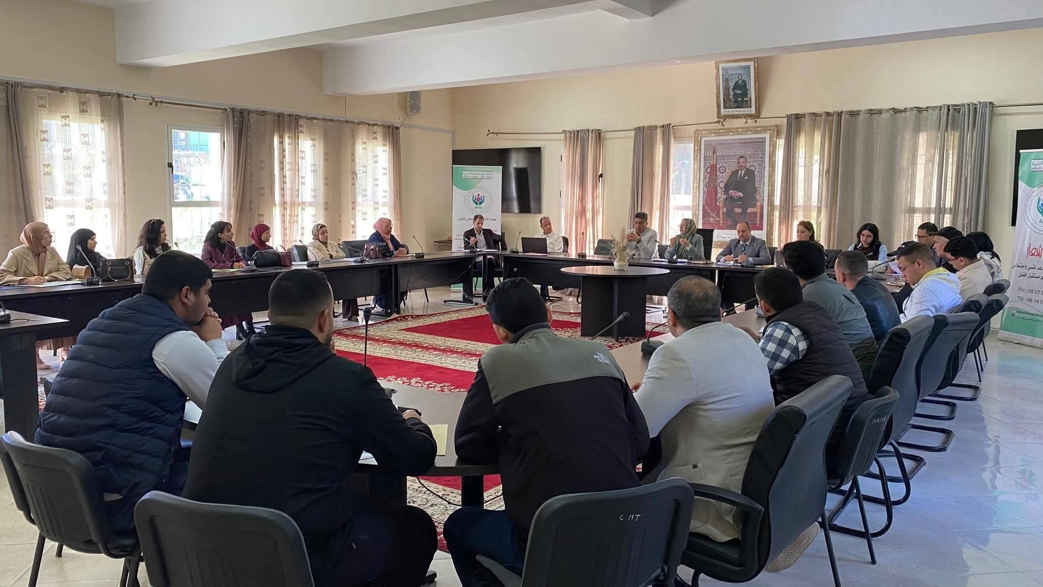لقاءً تواصليً  تحت شعار: “تعزيز الصحة النفسية والاجتماعية بالوسط المدرسي: مسؤولية مشتركة”.